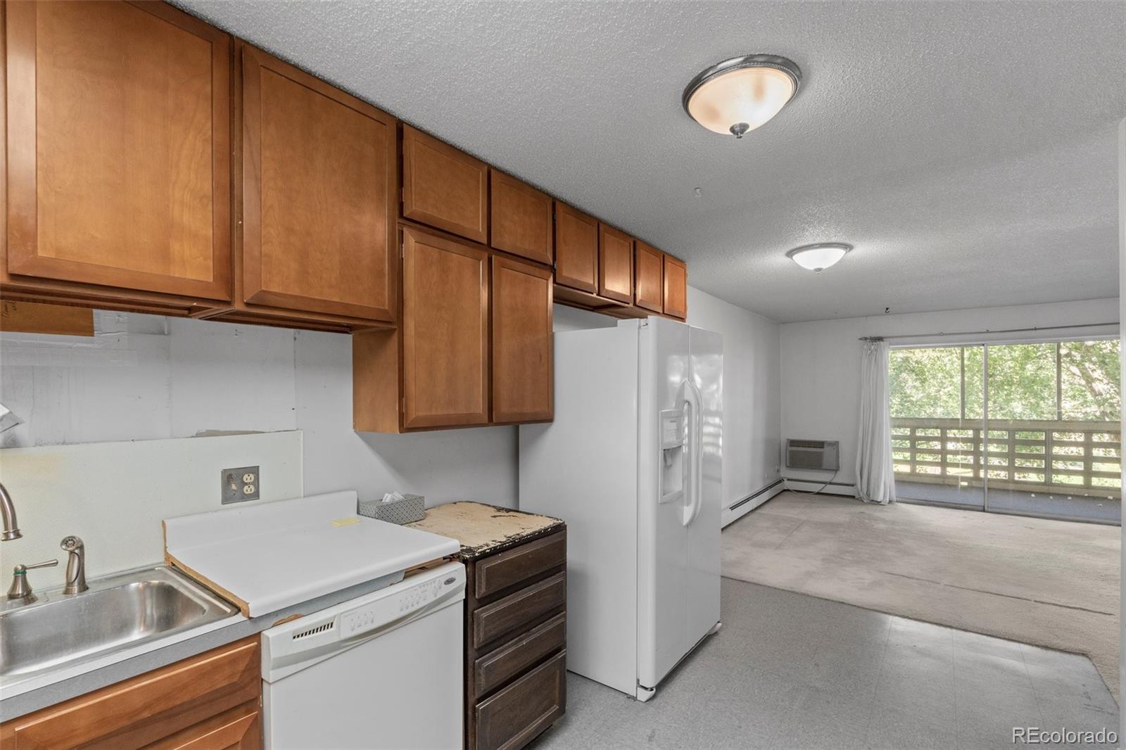 MLS Image #15 for 745 s alton way,denver, Colorado