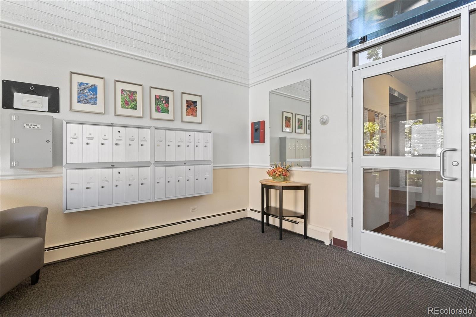 MLS Image #26 for 745 s alton way,denver, Colorado