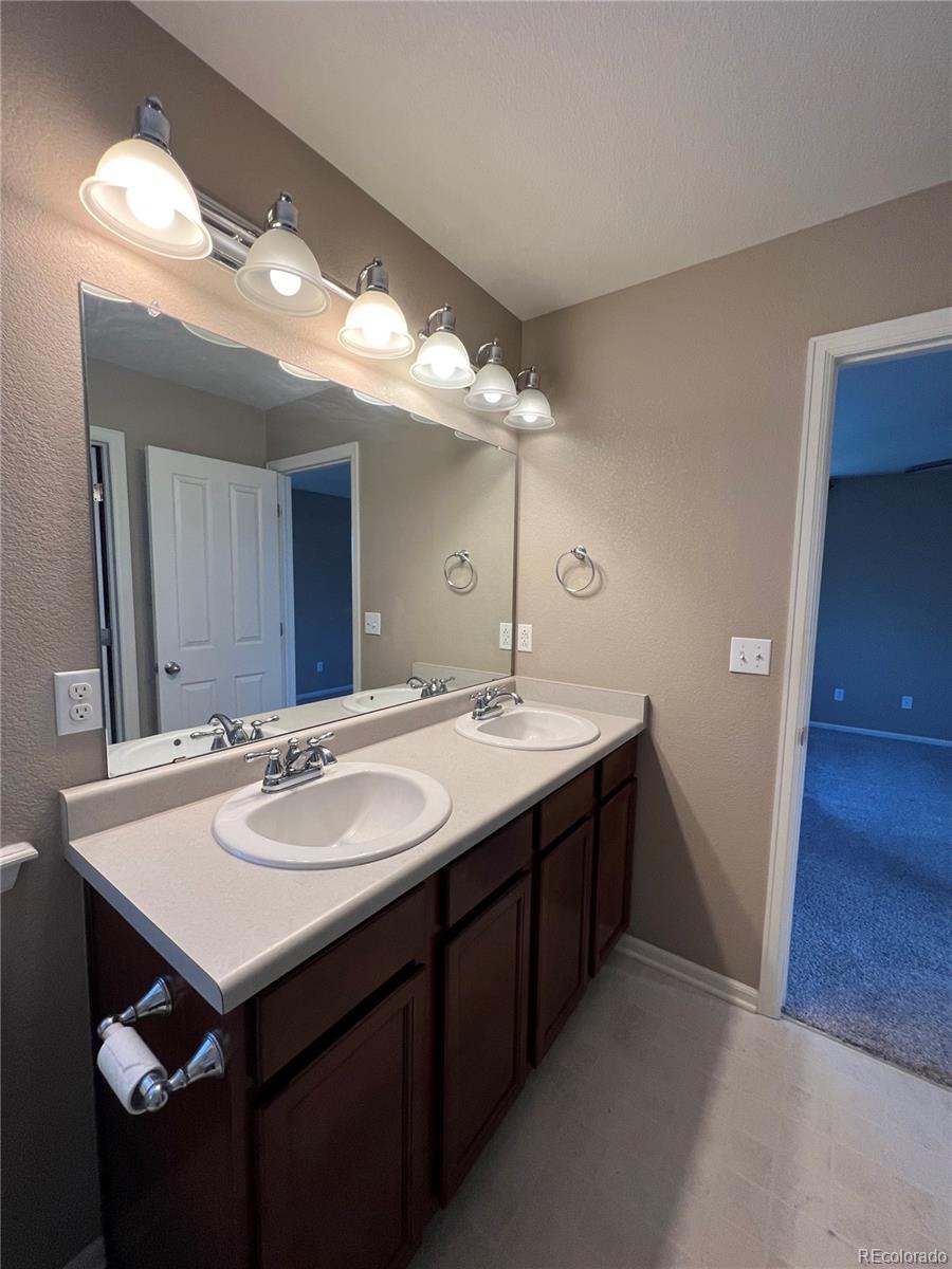 MLS Image #14 for 23429 e briarwood place,aurora, Colorado