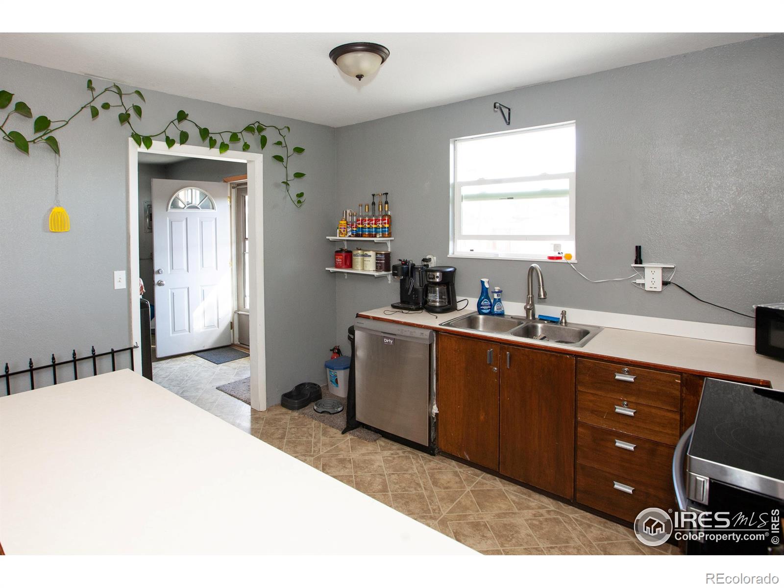 MLS Image #11 for 731  douglas street,sterling, Colorado