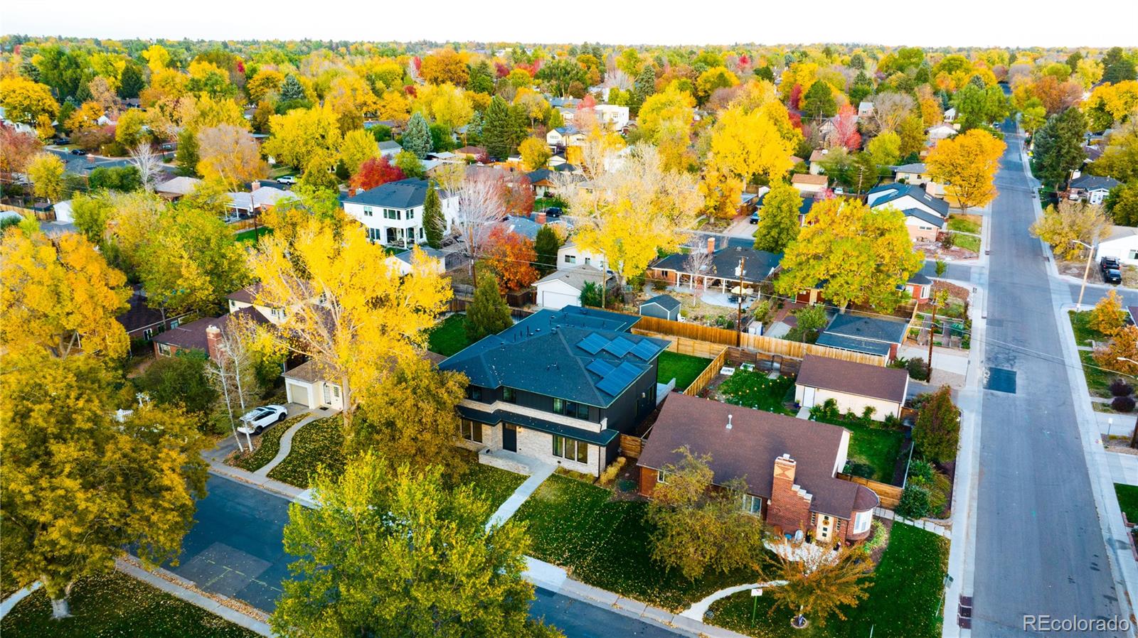 MLS Image #19 for 1110  elm street,denver, Colorado