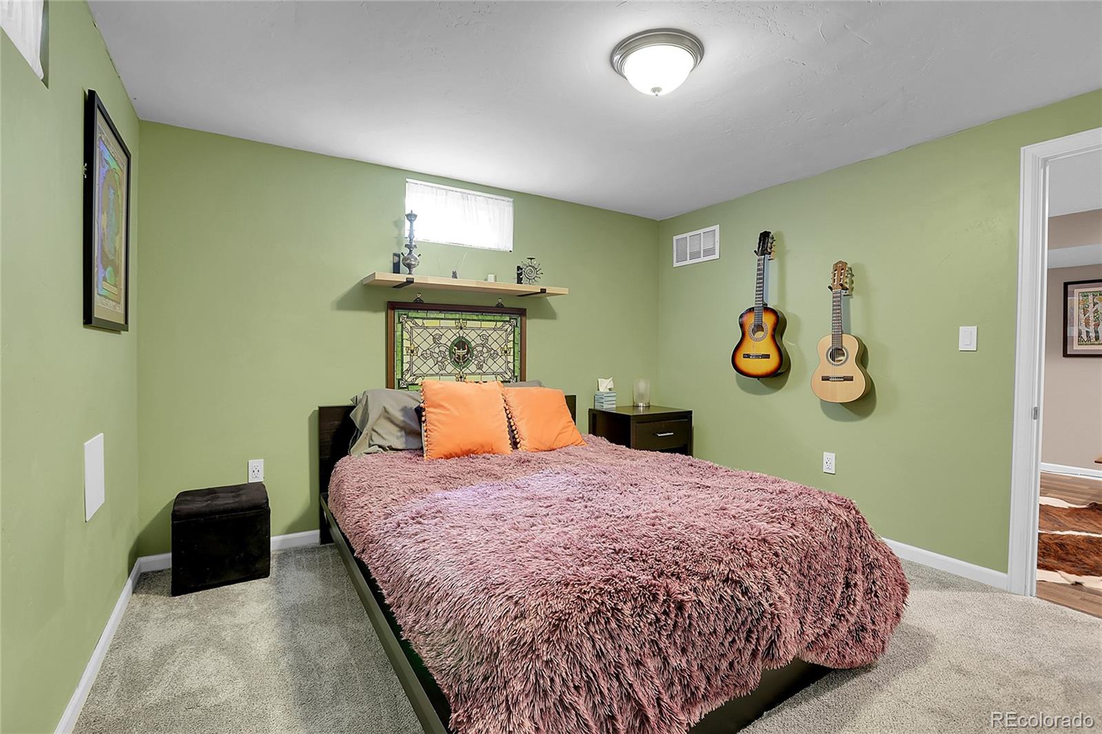 MLS Image #29 for 3160 n saint paul street,denver, Colorado