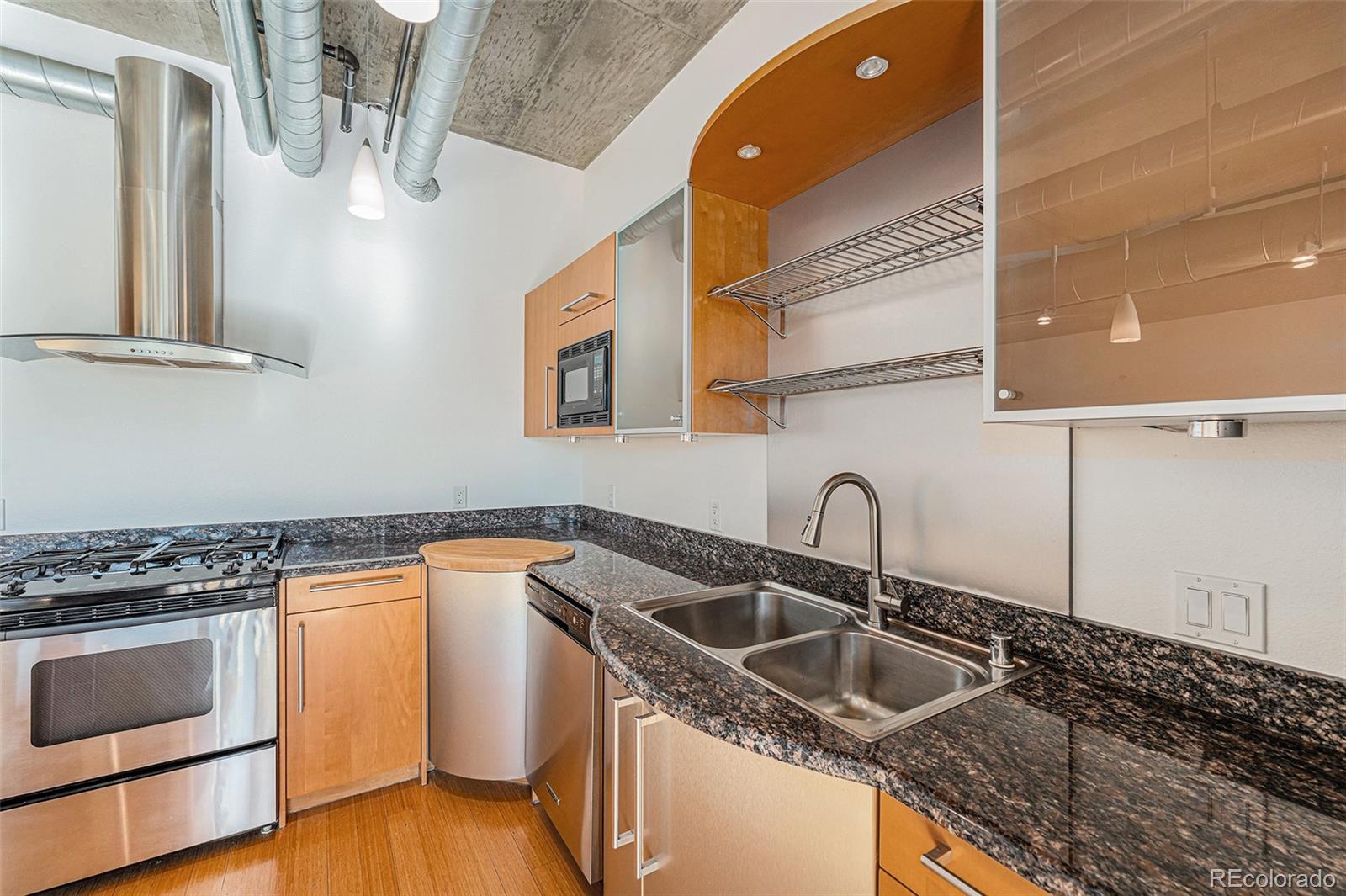 MLS Image #11 for 1401  wewatta street,denver, Colorado