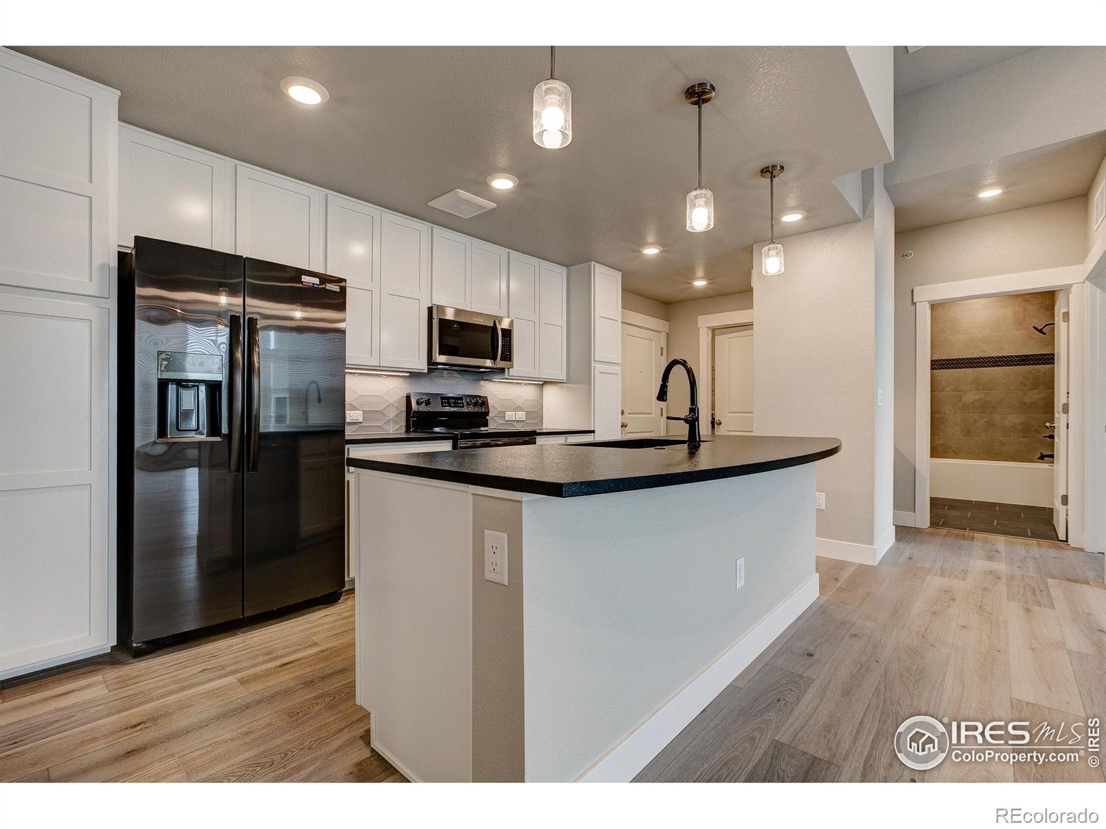 CMA Image for 265  High Point Drive,Longmont, Colorado