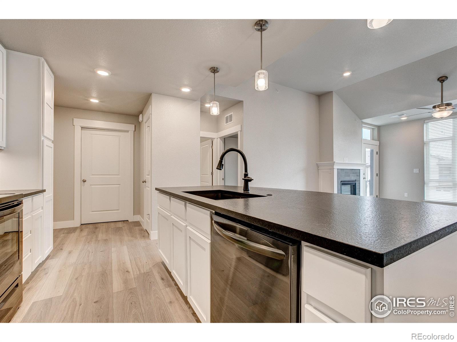 MLS Image #4 for 265  high point drive,longmont, Colorado