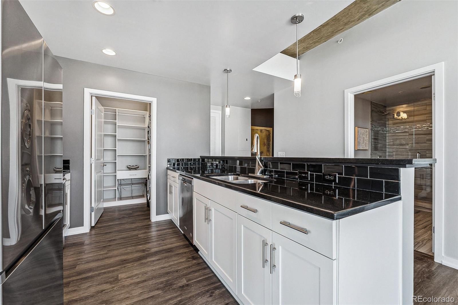 MLS Image #4 for 1700  bassett street,denver, Colorado