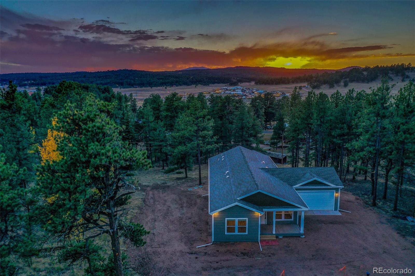 MLS Image #4 for 207  monument lane,florissant, Colorado