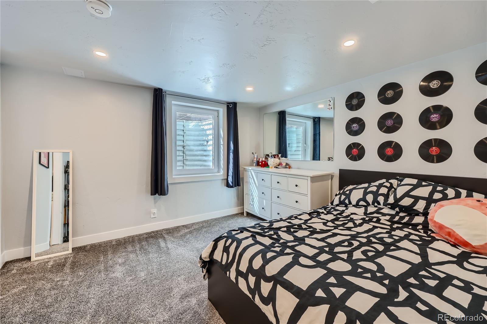 MLS Image #23 for 8632 e doane place,denver, Colorado