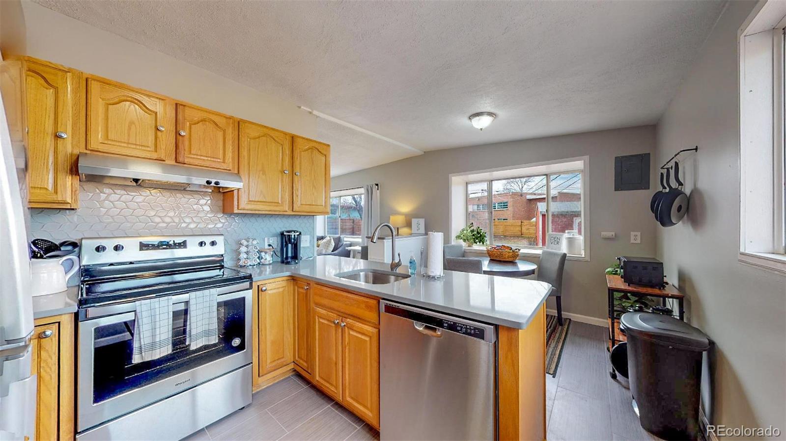 MLS Image #9 for 28 w broadmoor drive,littleton, Colorado