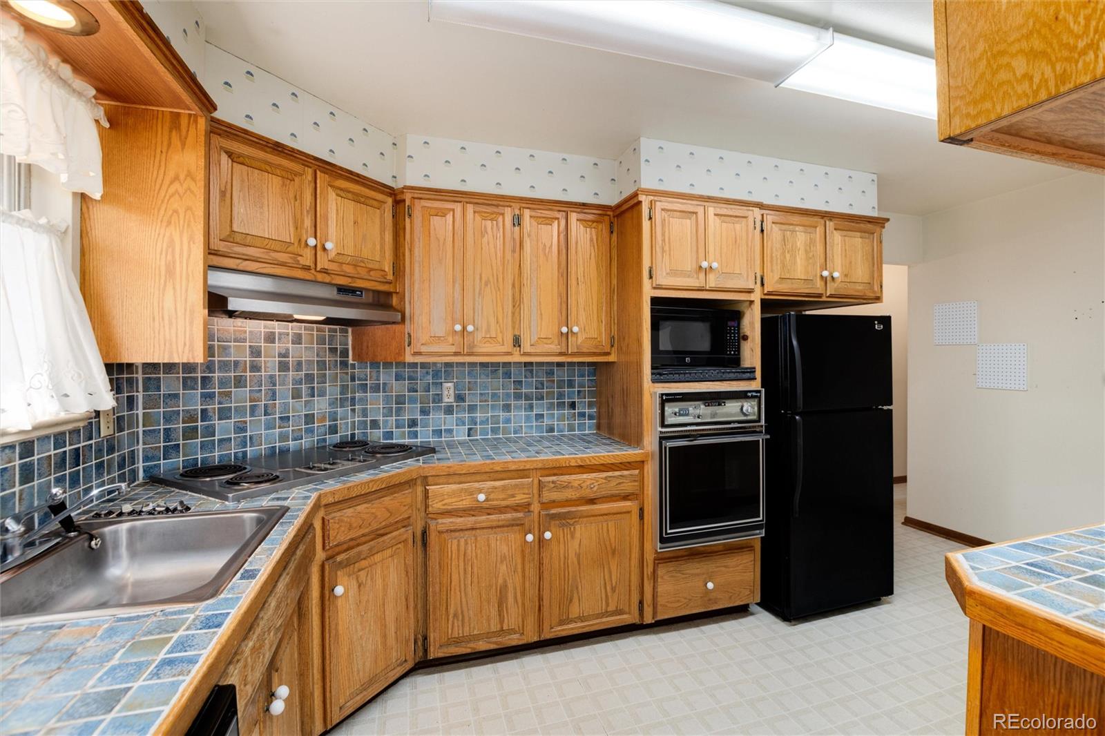 MLS Image #12 for 5904 s logan street,centennial, Colorado