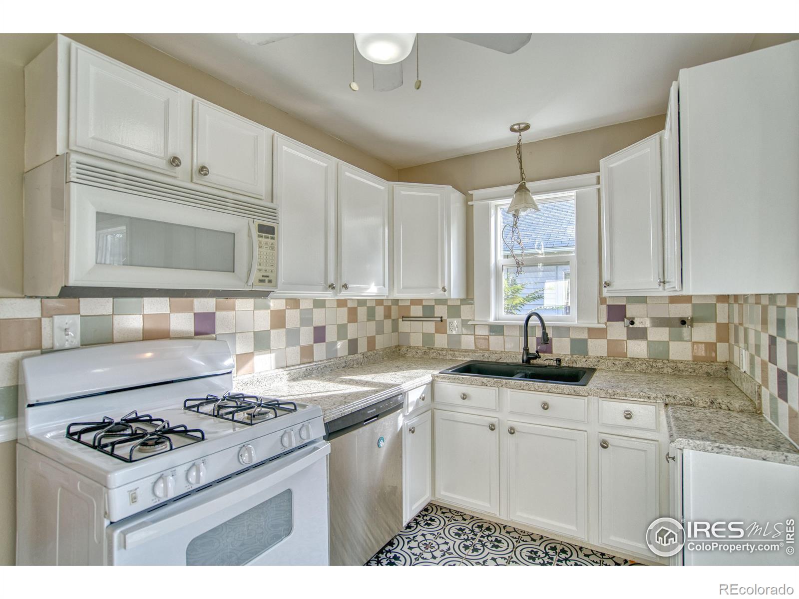 MLS Image #9 for 305 w 12th street,loveland, Colorado