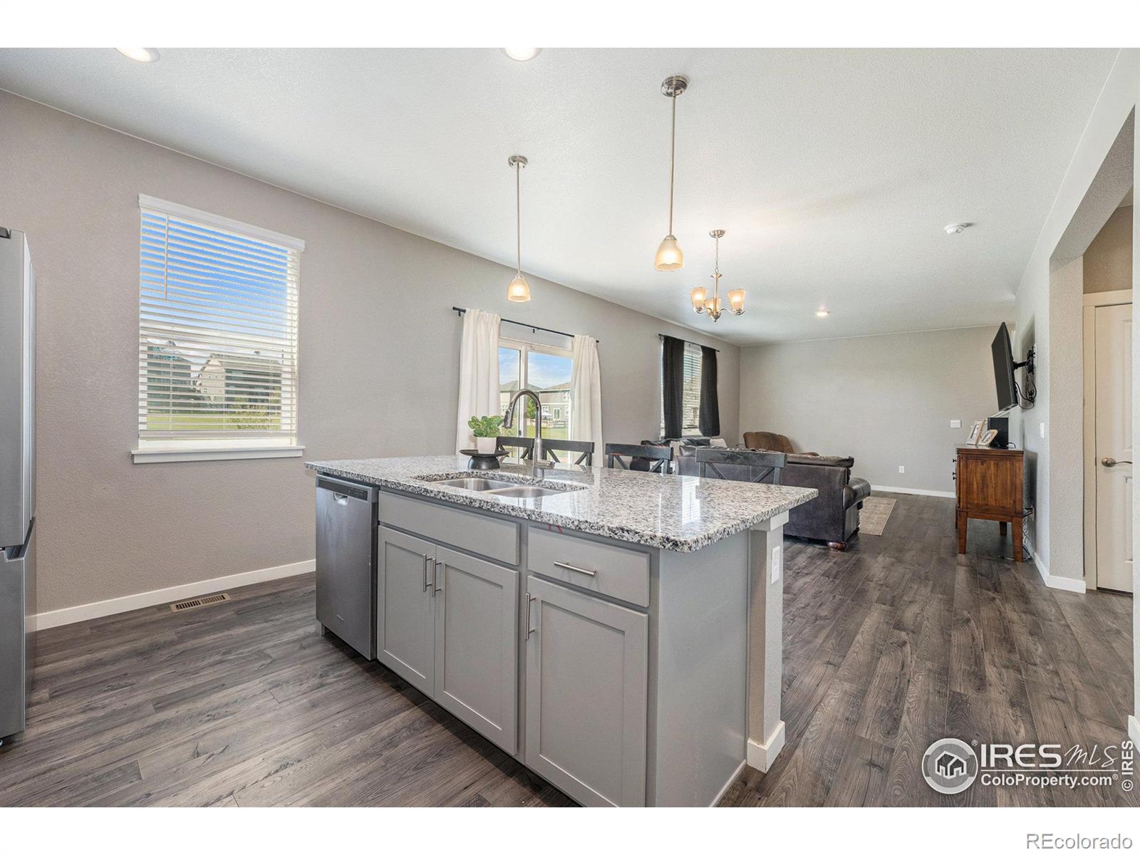 MLS Image #5 for 303 n 62nd avenue,greeley, Colorado