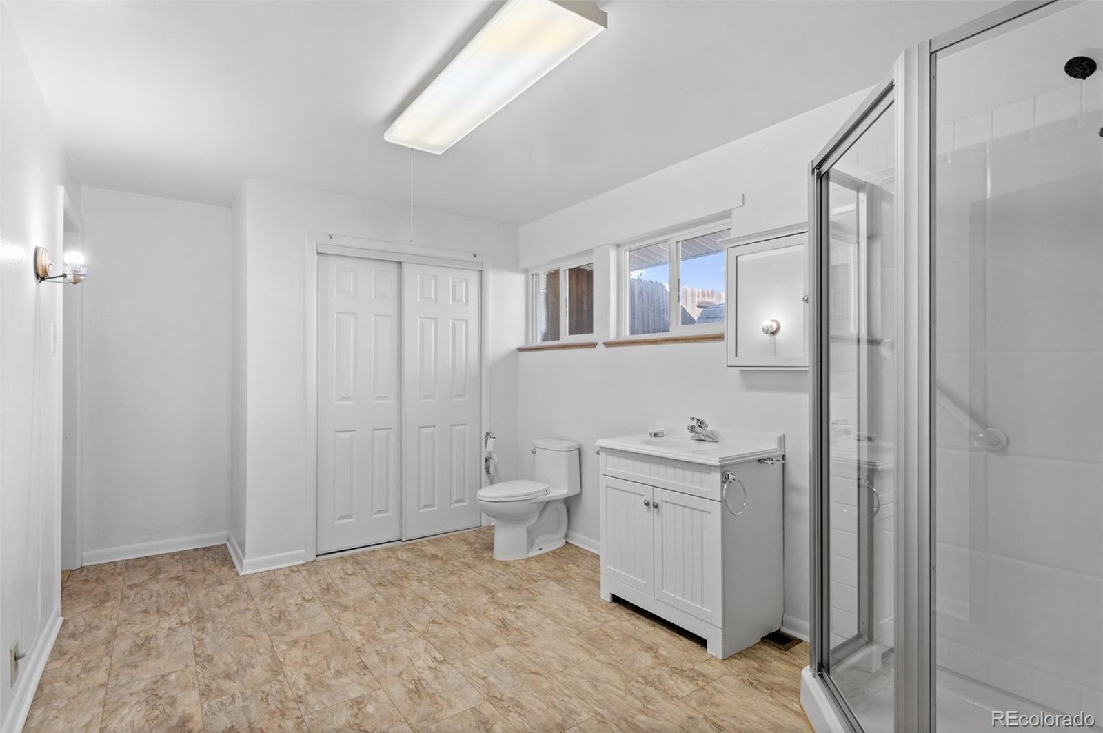 MLS Image #25 for 856 s quivas street,denver, Colorado