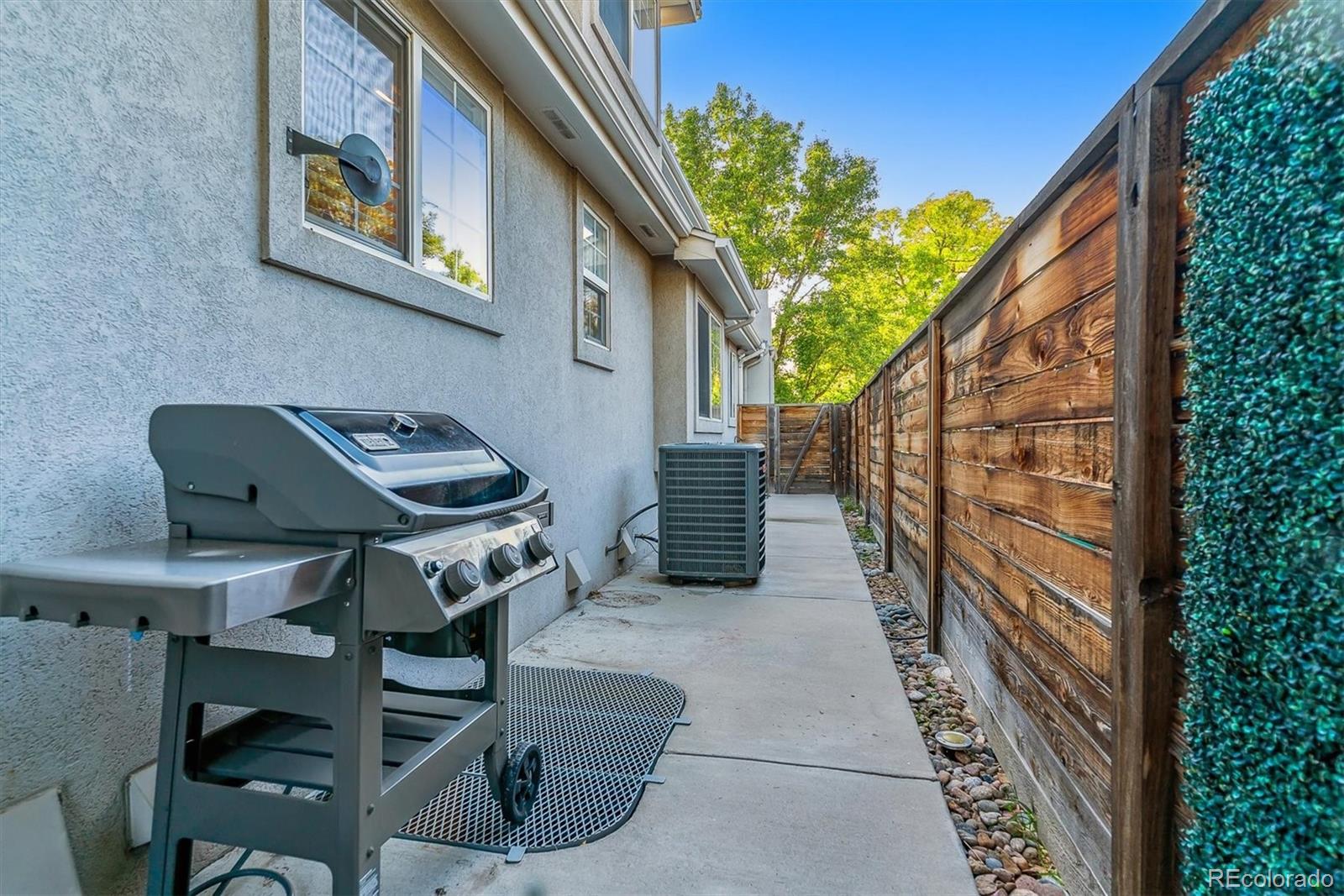 MLS Image #20 for 566 n humboldt street,denver, Colorado