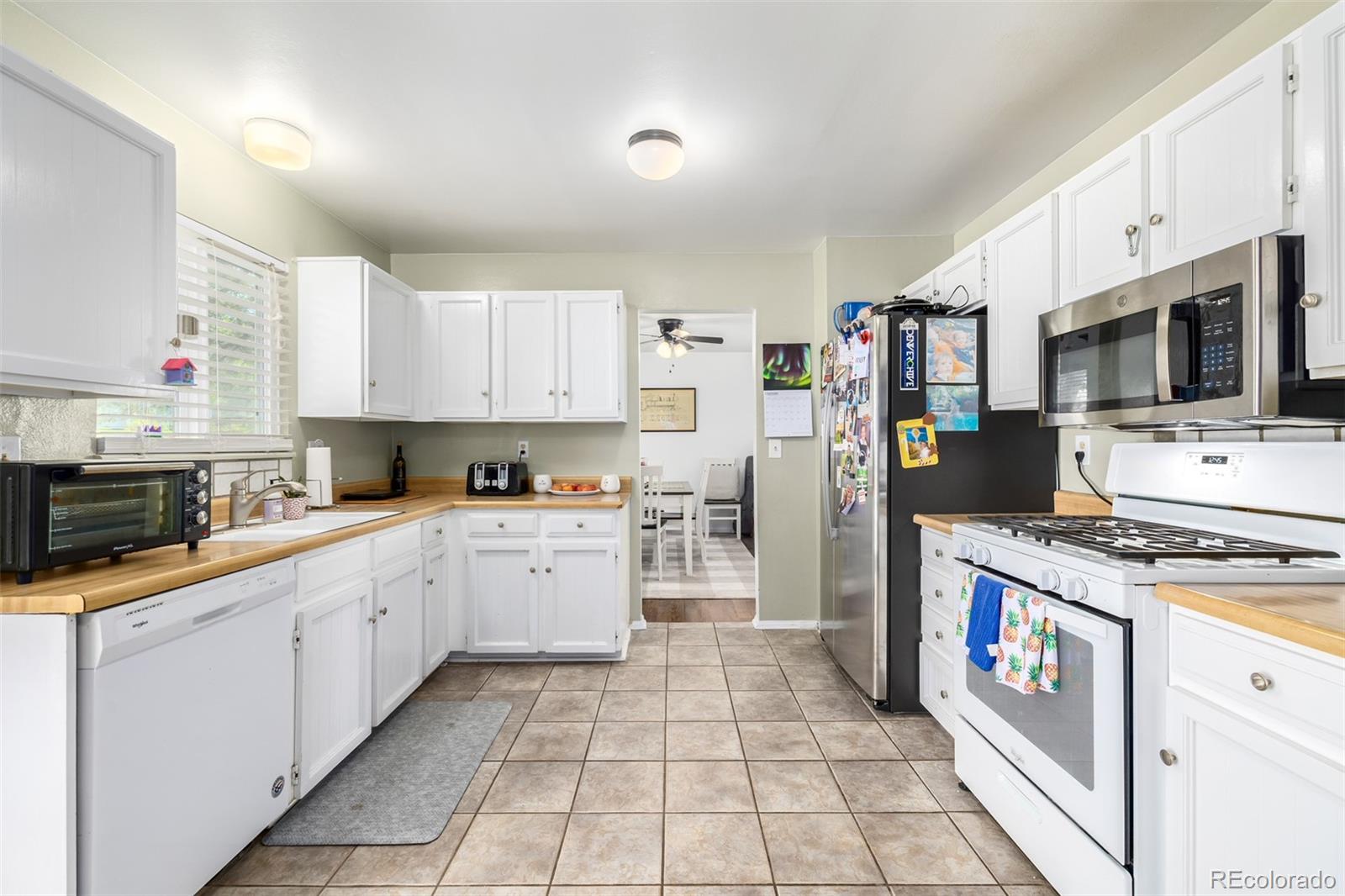 MLS Image #9 for 7056 s dahlia street,centennial, Colorado