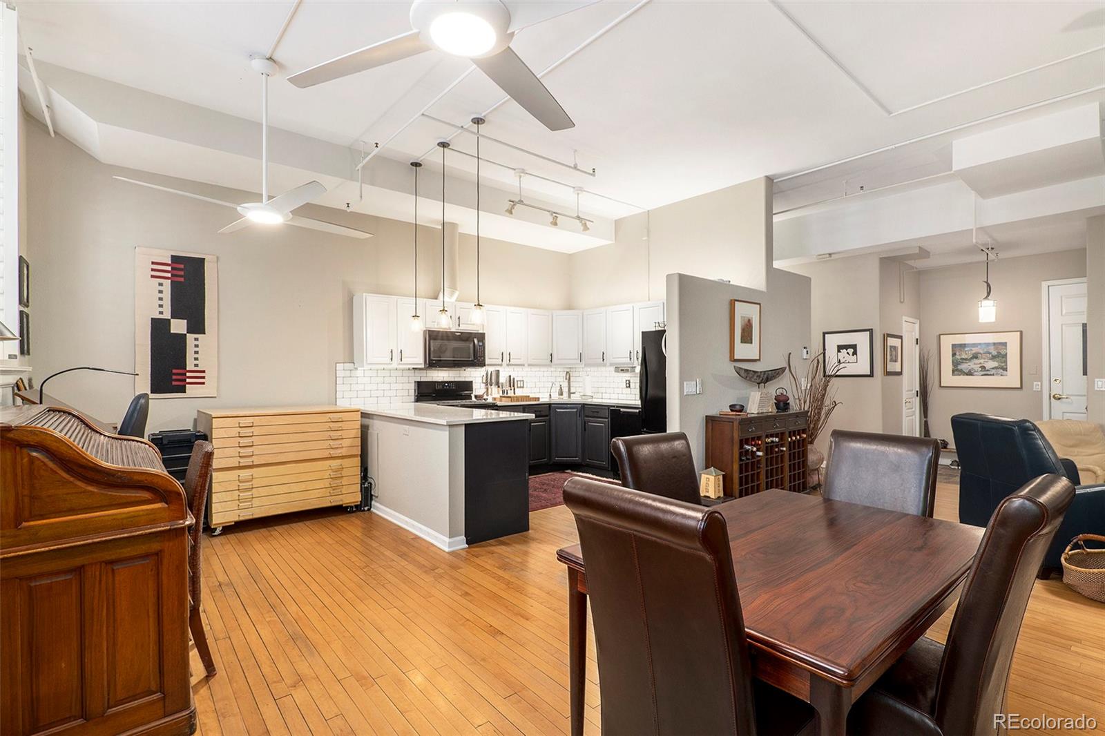 MLS Image #7 for 1140  columbine street,denver, Colorado