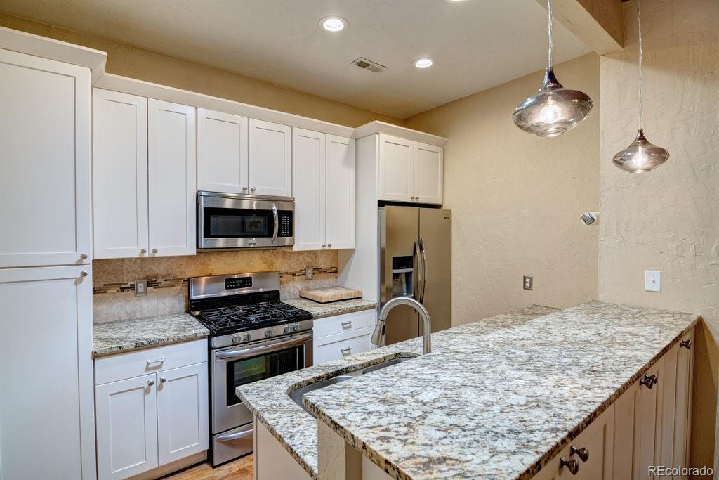 MLS Image #10 for 2941  glenarm place,denver, Colorado