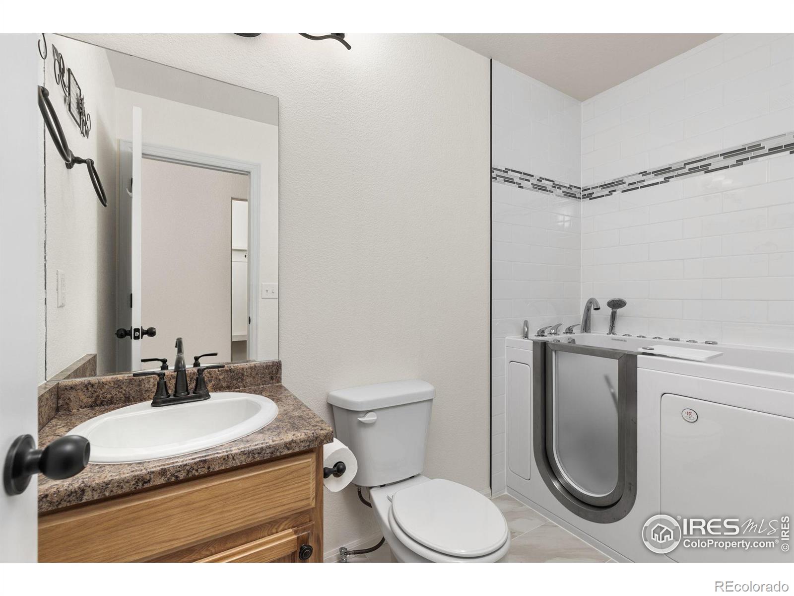 MLS Image #13 for 425  lapis place,loveland, Colorado