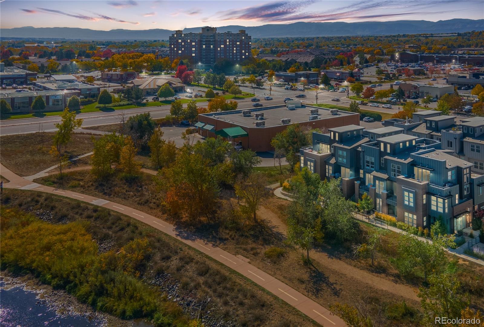 MLS Image #47 for 5036 s platte river parkway,littleton, Colorado