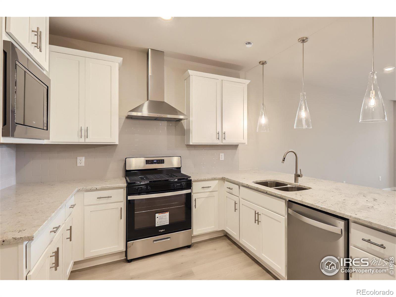 MLS Image #8 for 2834  south flat circle,longmont, Colorado