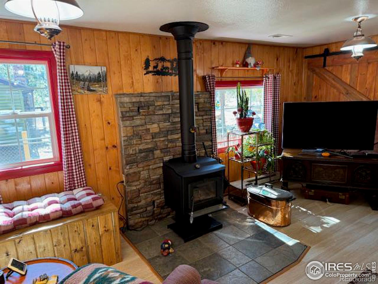 MLS Image #30 for 92  fir drive,red feather lakes, Colorado