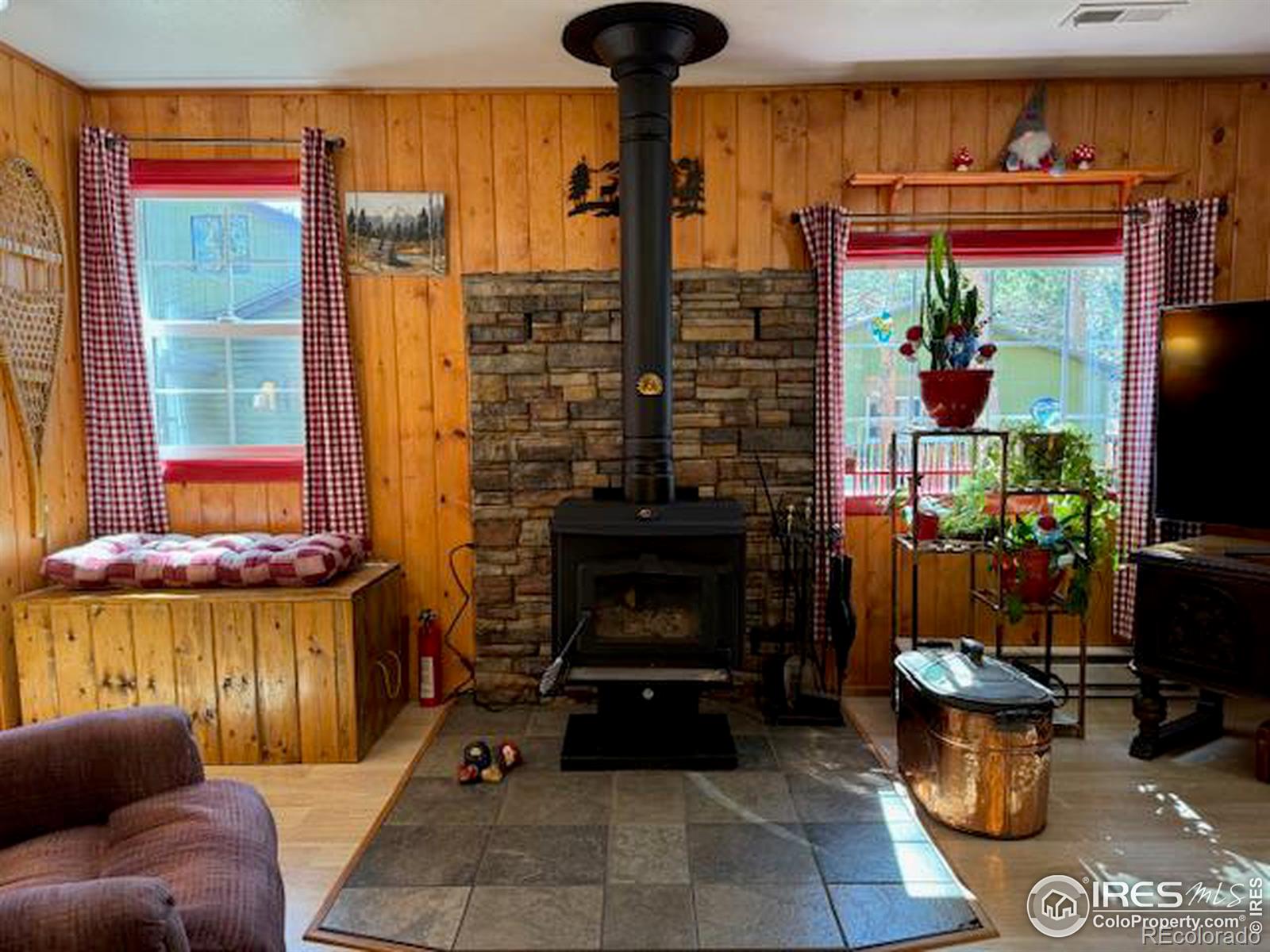 MLS Image #5 for 92  fir drive,red feather lakes, Colorado