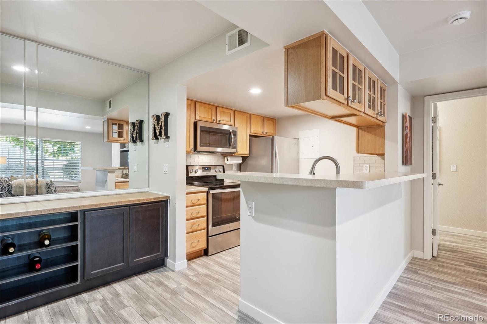 MLS Image #12 for 9283 e arbor circle,englewood, Colorado