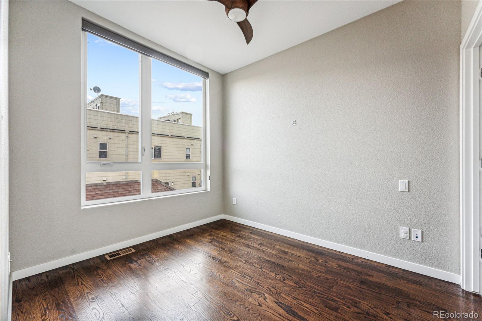 MLS Image #19 for 3415  larimer street,denver, Colorado