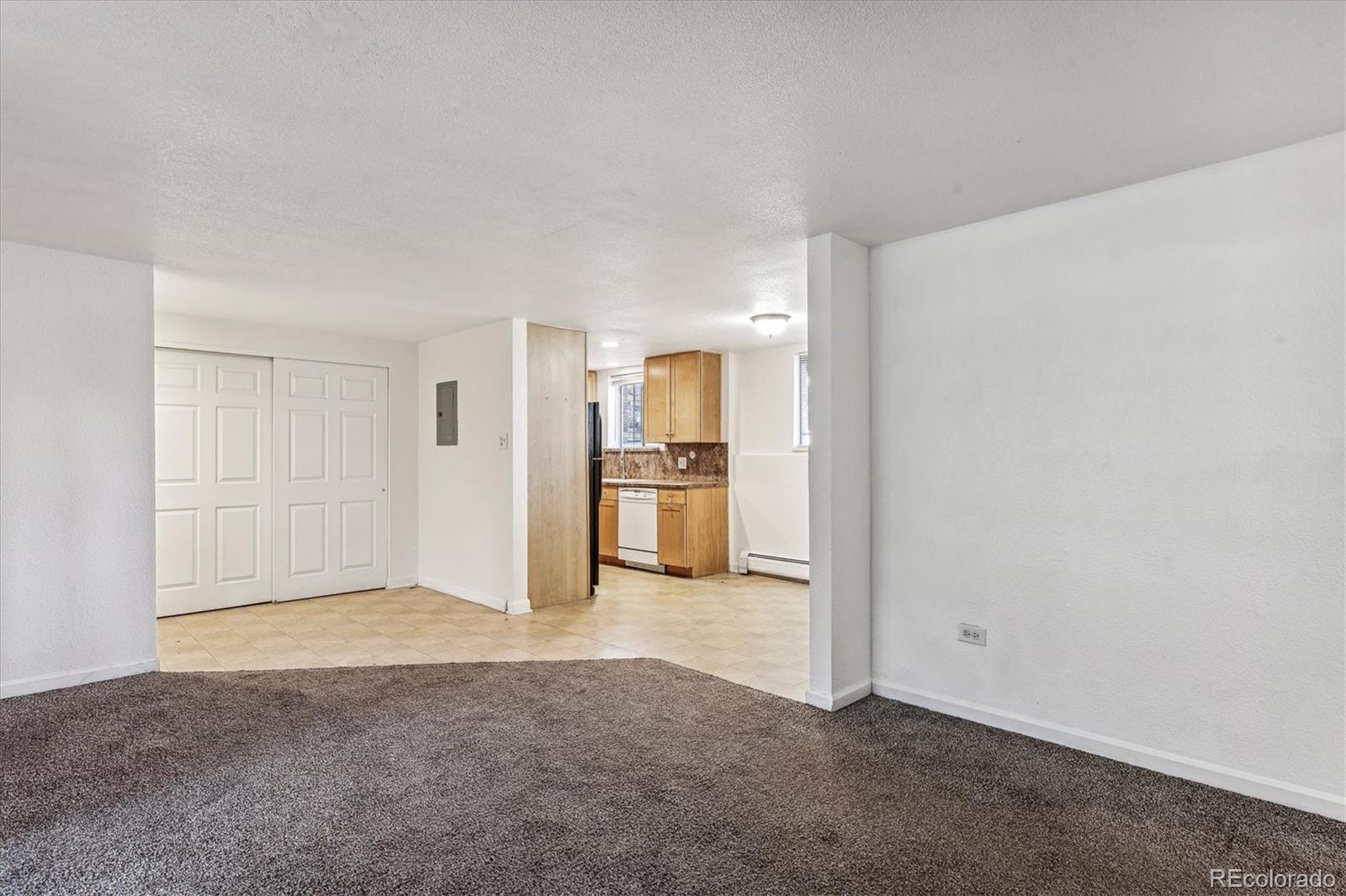 MLS Image #5 for 2700 s holly street,denver, Colorado