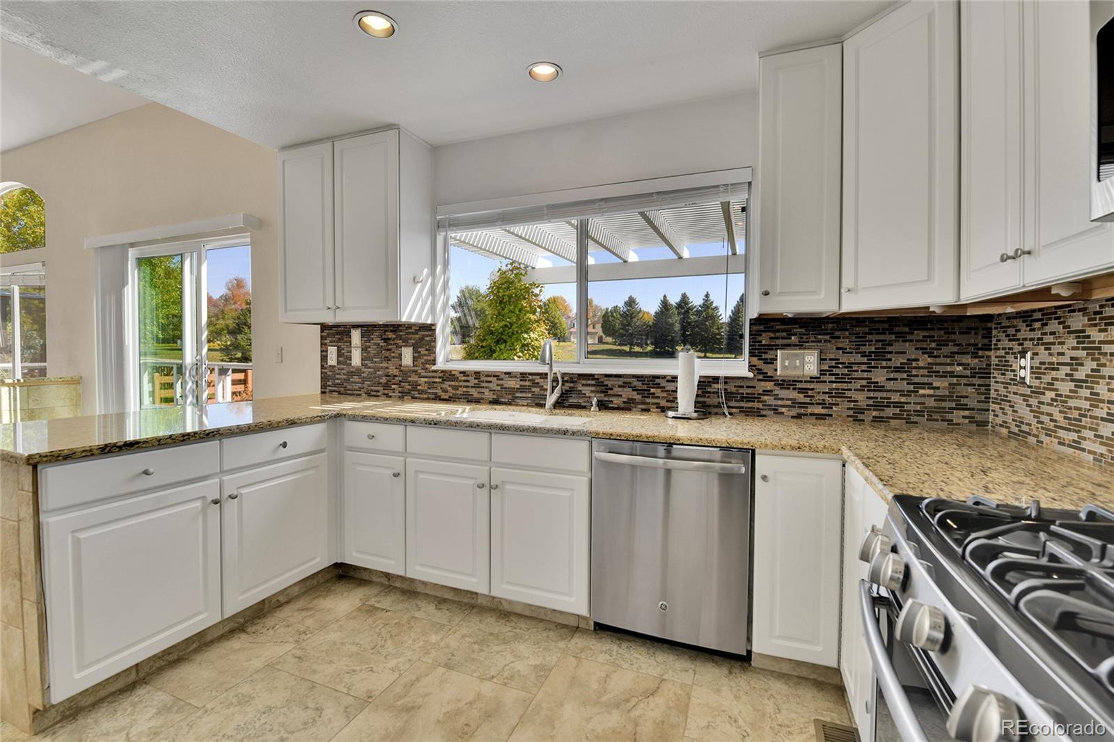 MLS Image #11 for 18190 e caspian place,aurora, Colorado