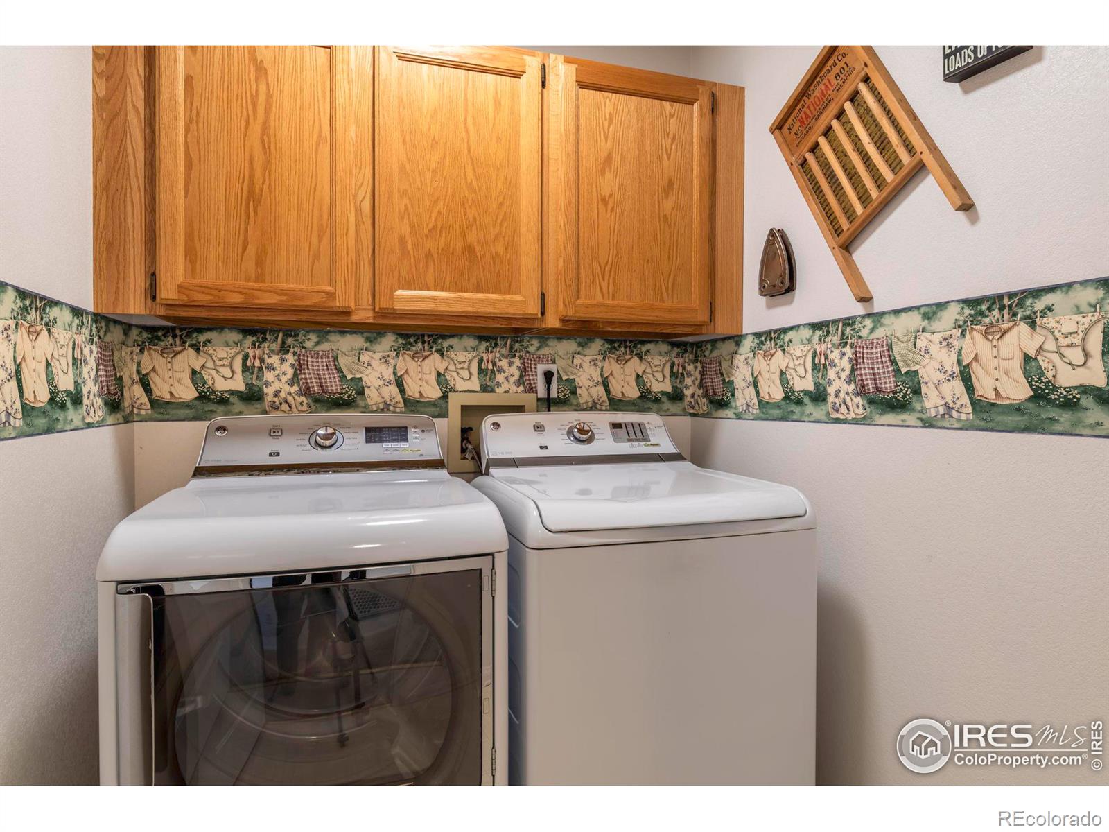 MLS Image #20 for 8449  urban court,arvada, Colorado