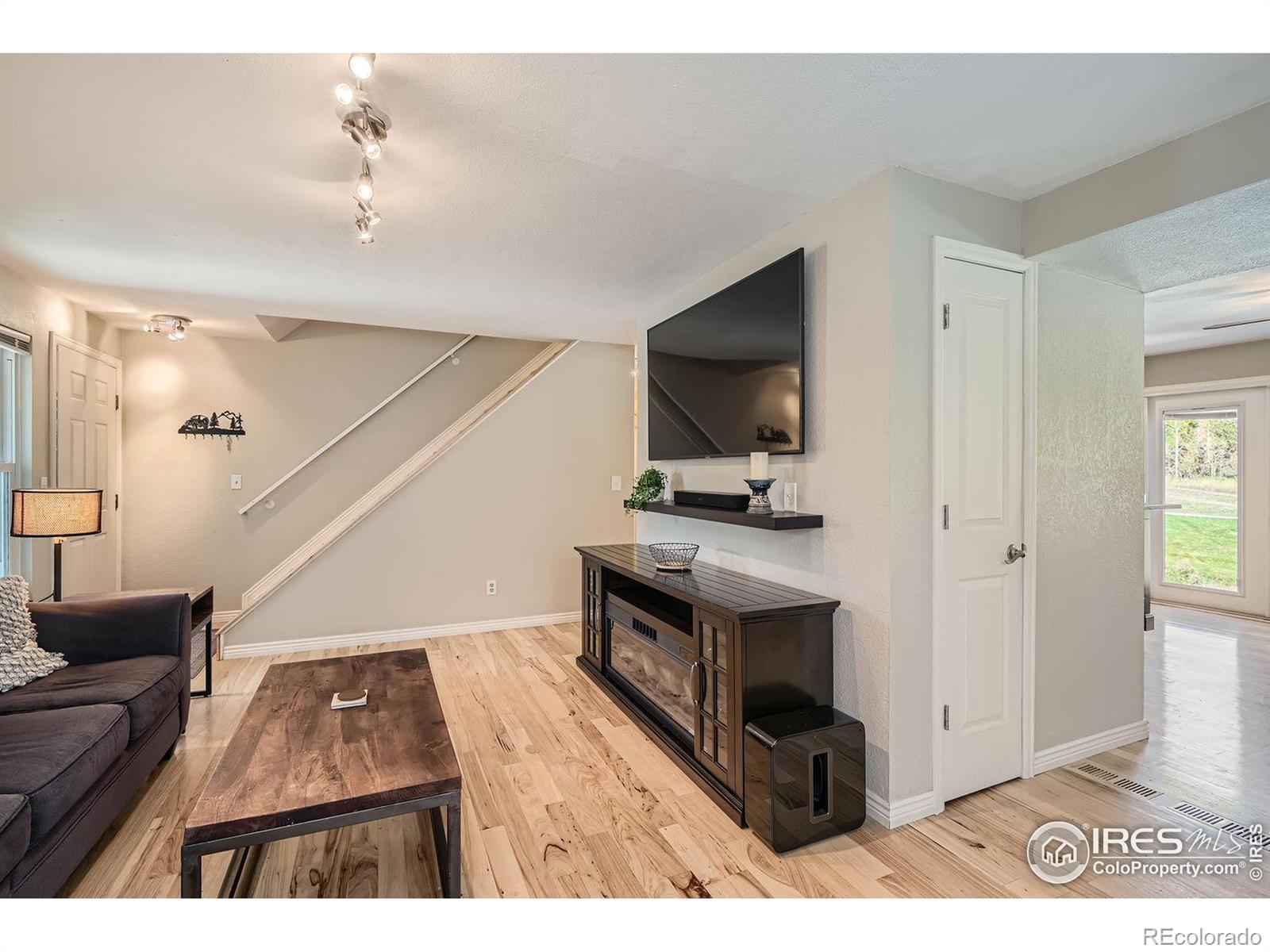 MLS Image #5 for 10465 w 81st place,arvada, Colorado