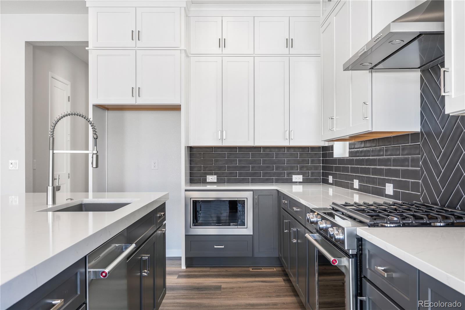 MLS Image #16 for 9688  winterset circle,littleton, Colorado