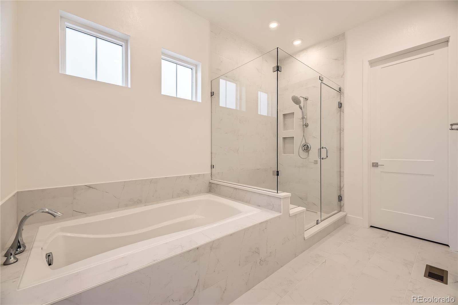 MLS Image #19 for 11452  autumn moon street,littleton, Colorado