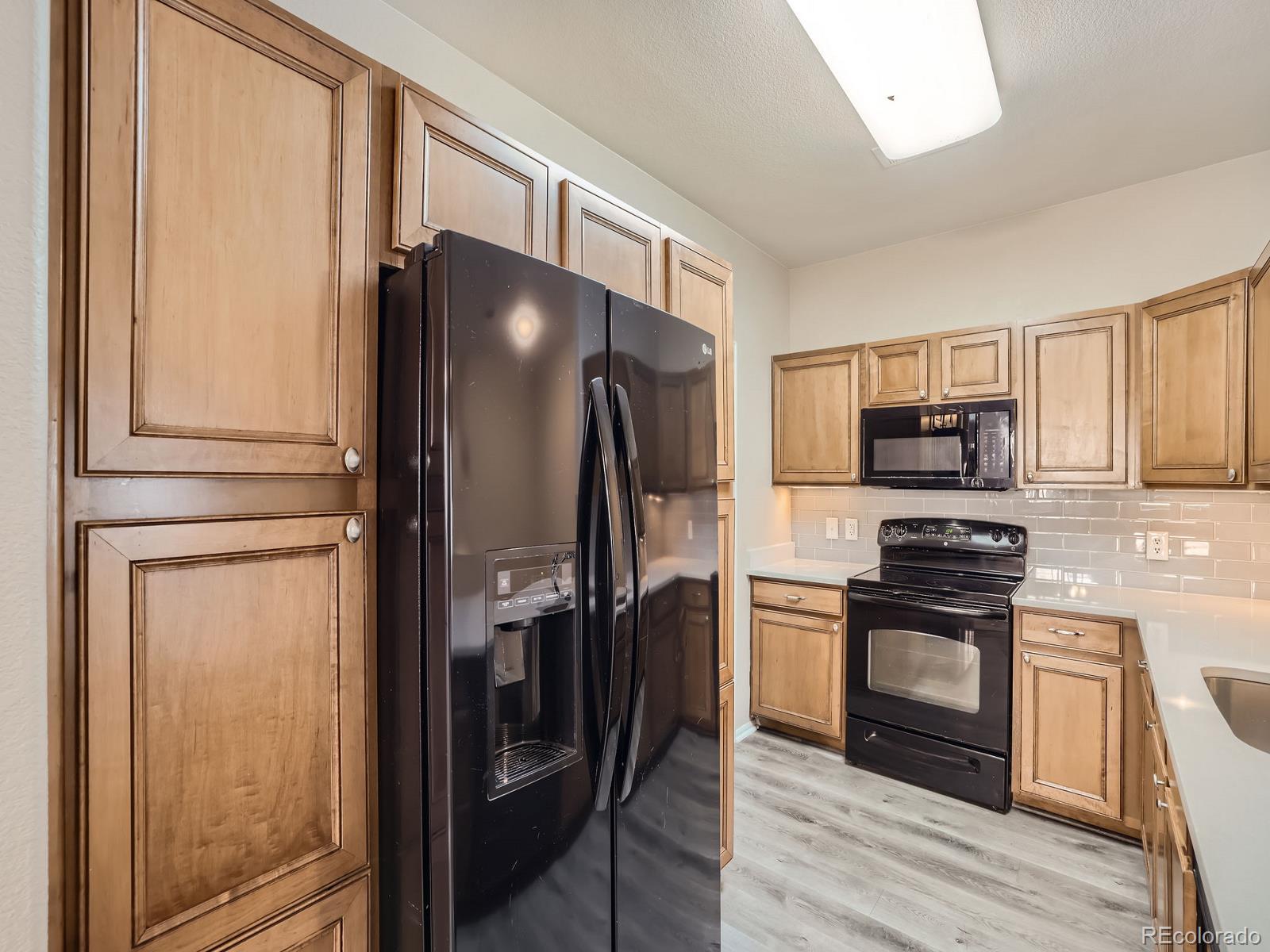 MLS Image #11 for 8083 w 51st place,arvada, Colorado