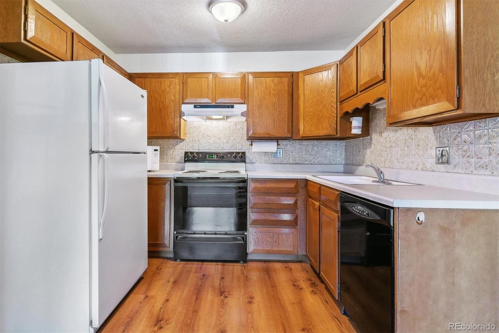 MLS Image #11 for 13606 e bates avenue 309,aurora, Colorado