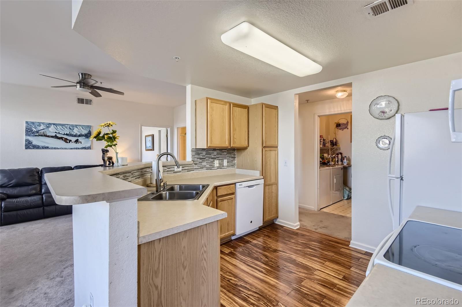 MLS Image #5 for 7440 s blackhawk street,englewood, Colorado