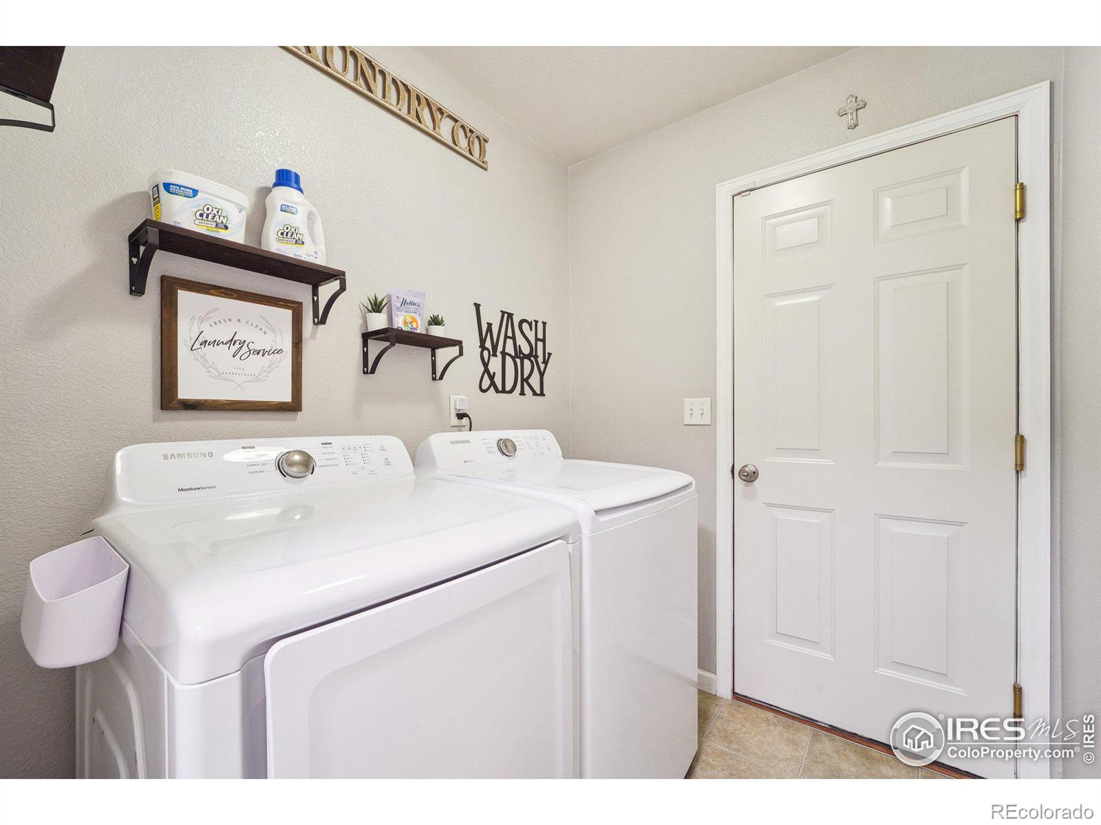 MLS Image #12 for 2115  settlers drive,milliken, Colorado