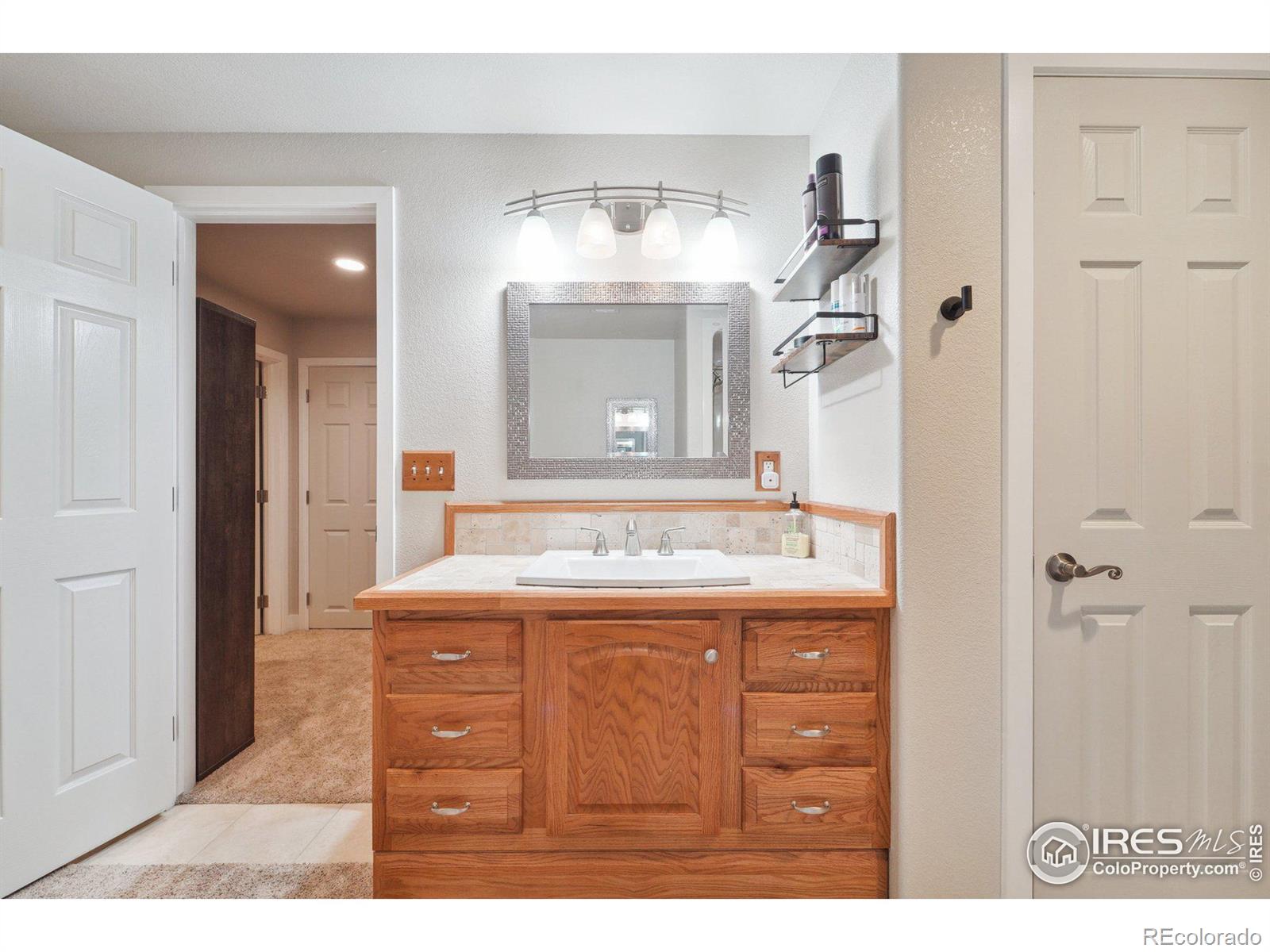 MLS Image #20 for 2115  settlers drive,milliken, Colorado