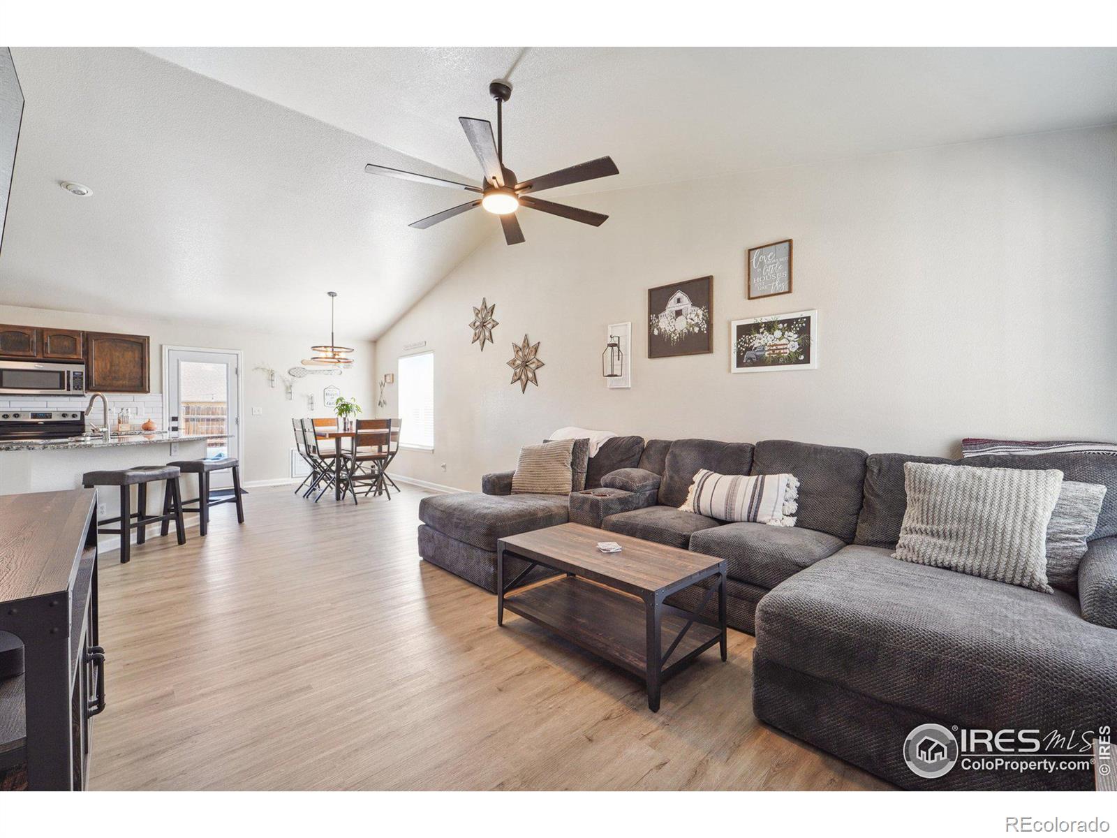 MLS Image #3 for 2115  settlers drive,milliken, Colorado