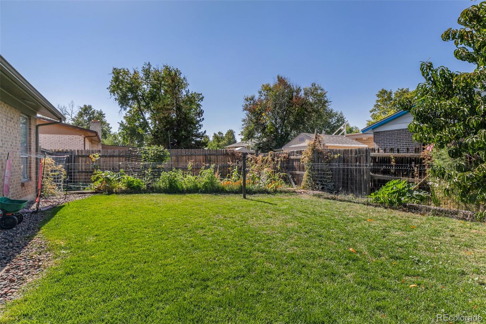 MLS Image #26 for 5265  scranton court,denver, Colorado