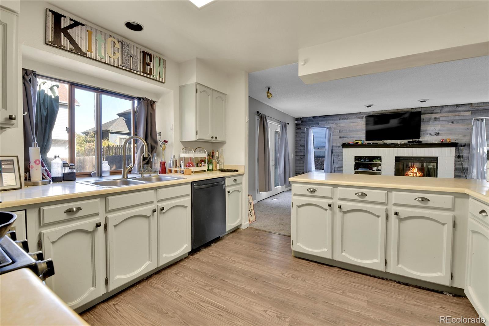 MLS Image #4 for 17939 e jarvis place,aurora, Colorado