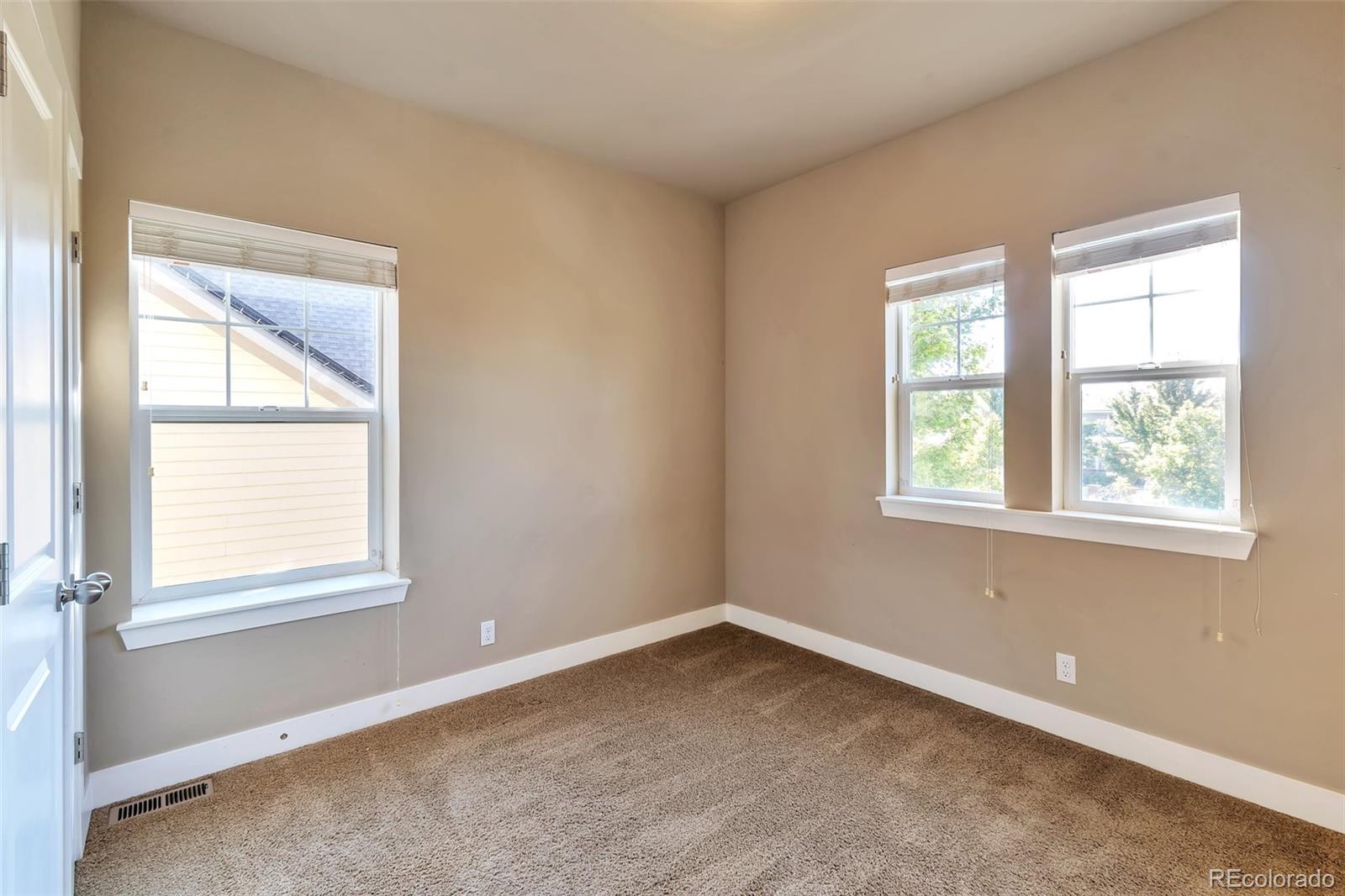 MLS Image #20 for 8537 e 35th avenue,denver, Colorado