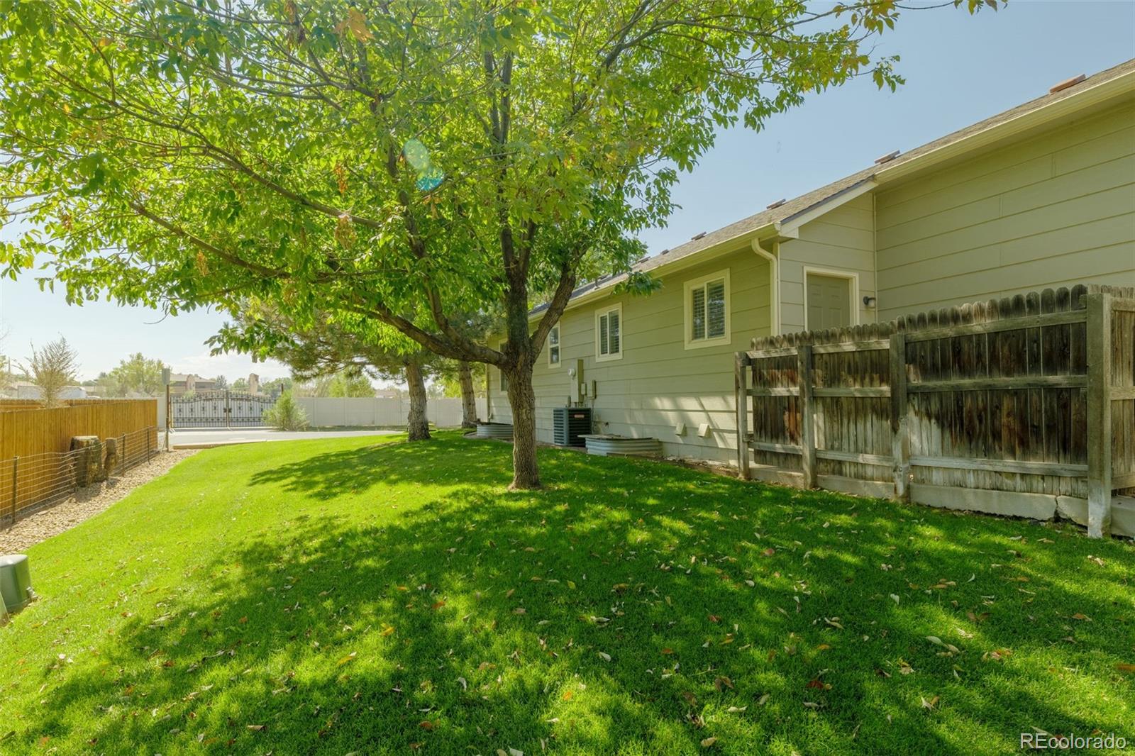 MLS Image #16 for 15987 e 13th avenue ,aurora, Colorado