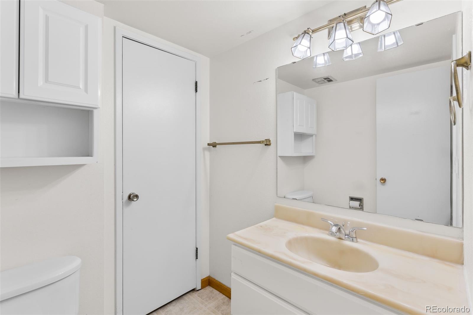 MLS Image #18 for 9131 e mansfield avenue ,denver, Colorado