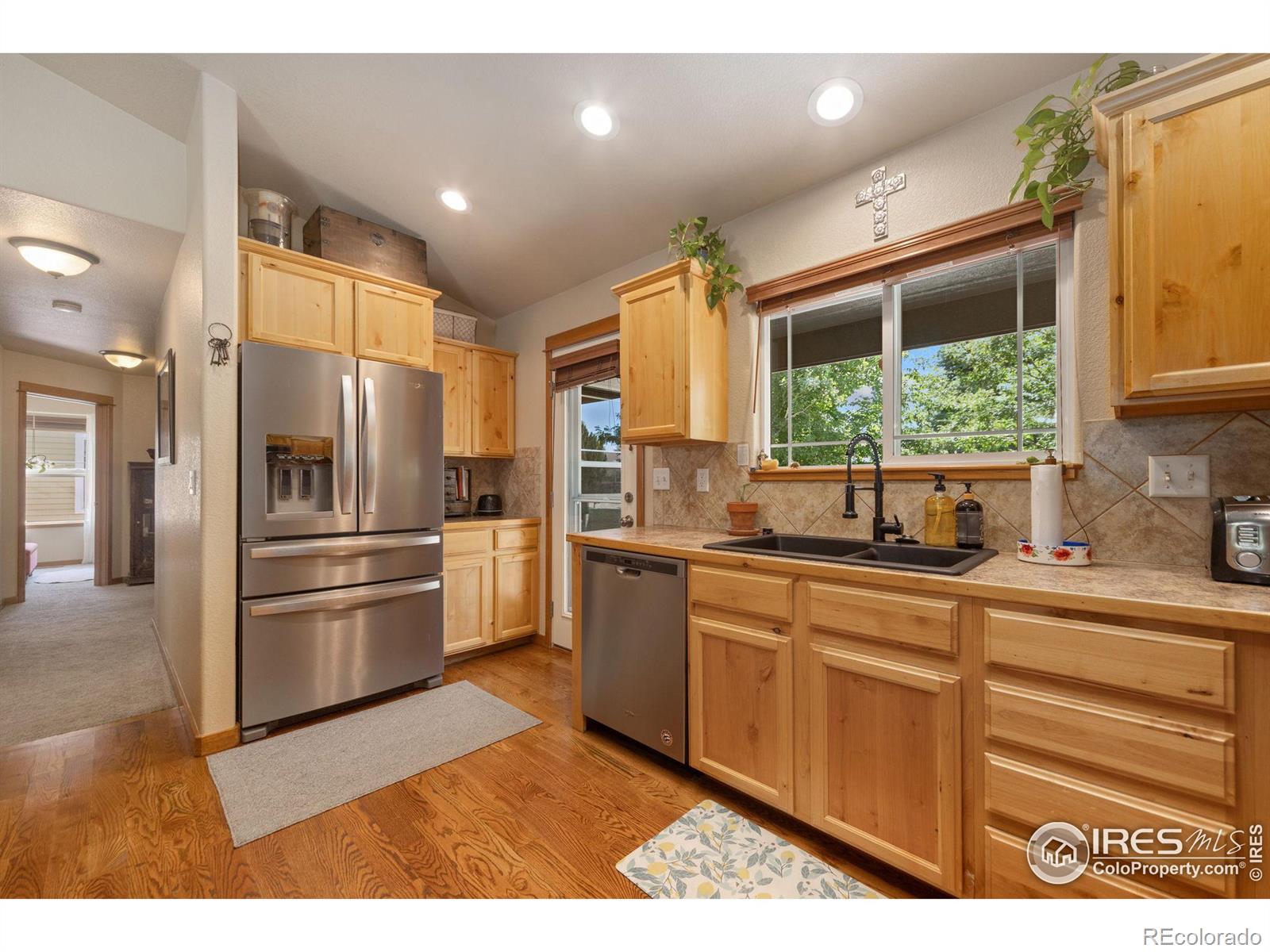 MLS Image #4 for 1035  canal drive,windsor, Colorado