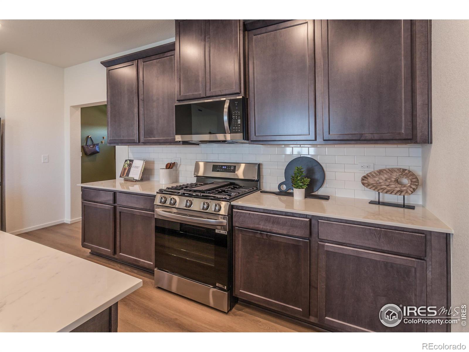 MLS Image #11 for 505 n aria way,fort collins, Colorado