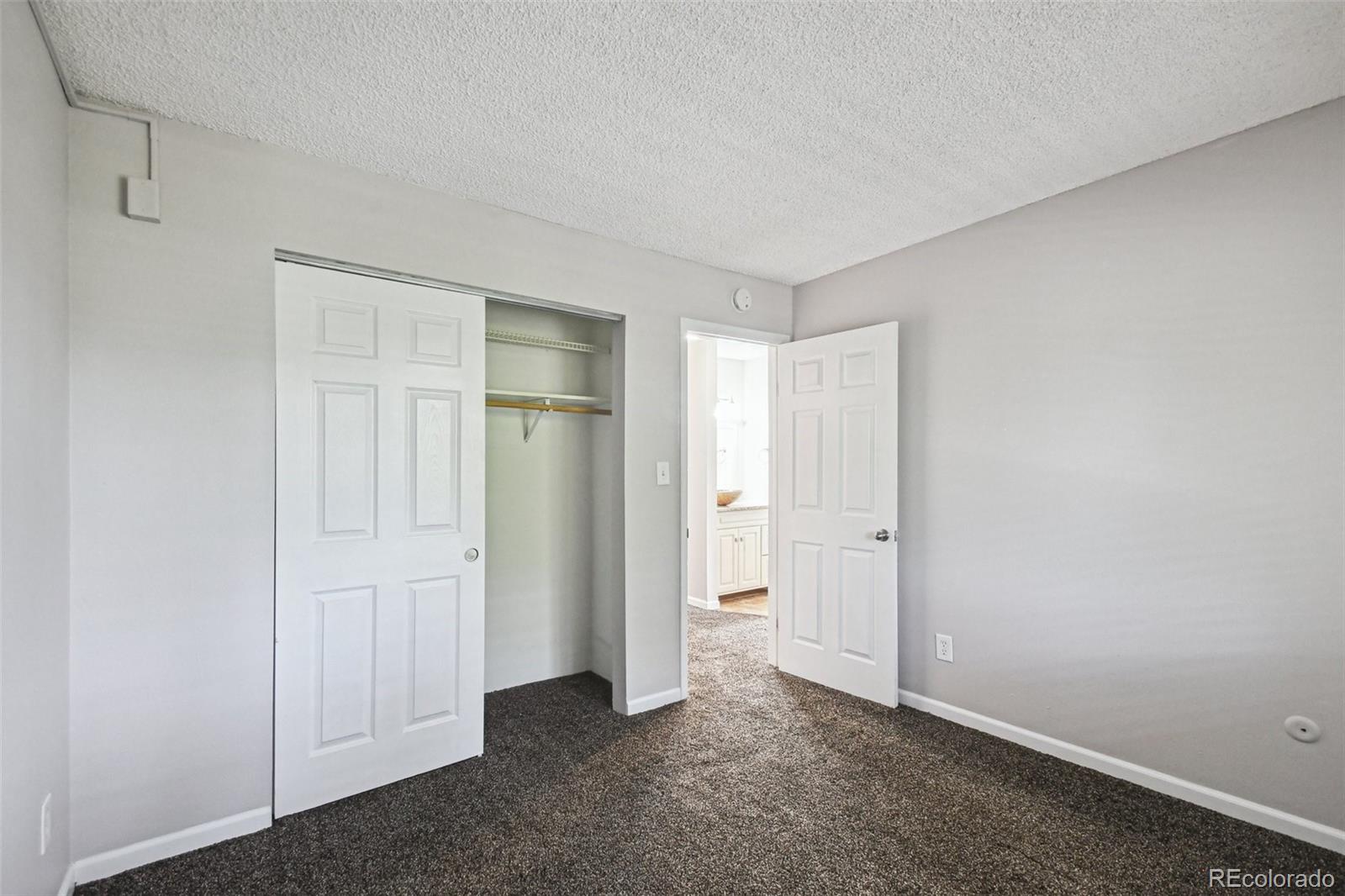 MLS Image #13 for 5995 e iliff avenue,denver, Colorado