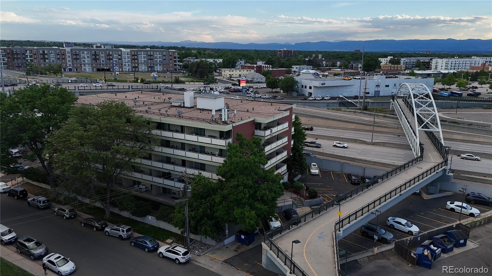 MLS Image #14 for 4600 e asbury circle,denver, Colorado