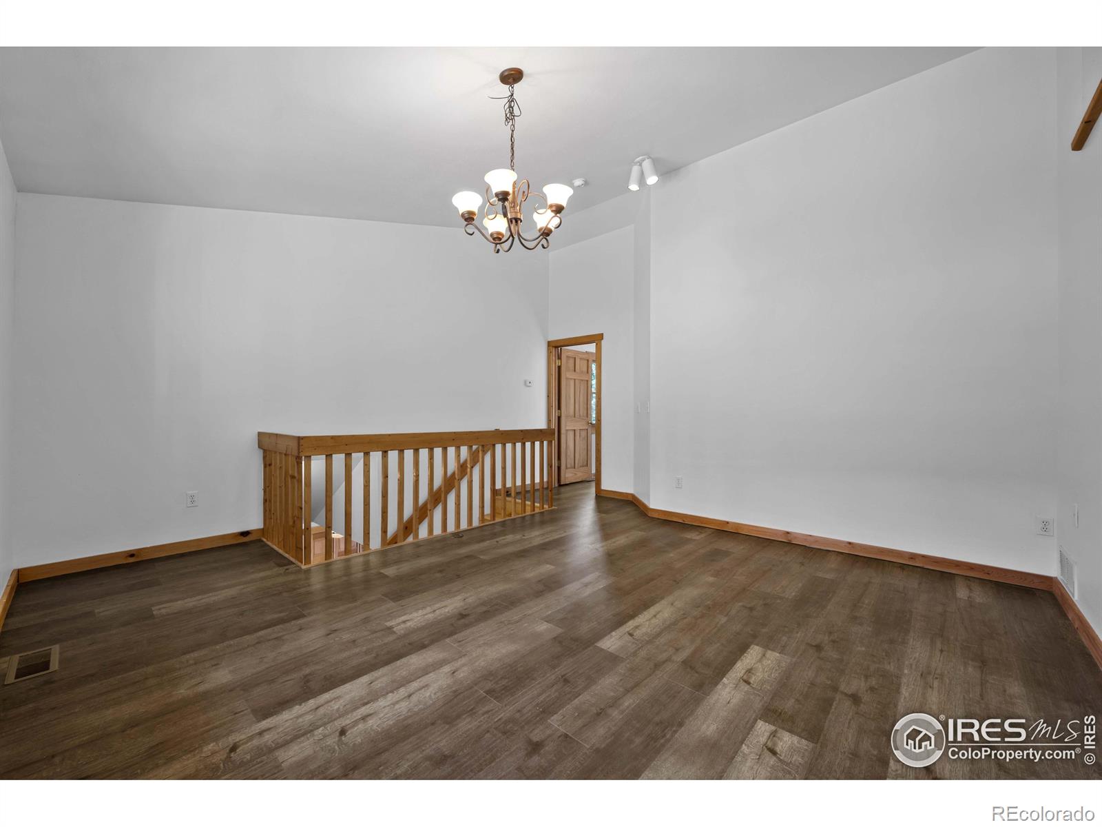 MLS Image #14 for 31  cedar drive,lyons, Colorado